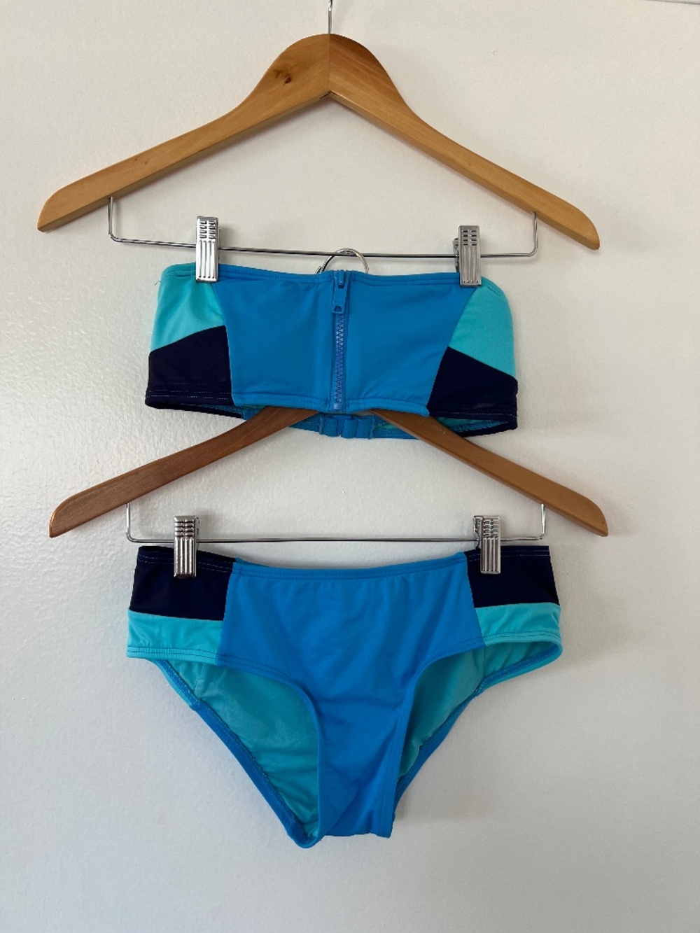 DKNY Swim Color Block Bikini Set Size XS Blue/Navy Zip Top + Brief Bottom